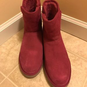 NEW Womens UGG Boots Size 7